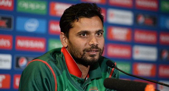 করোনা পরীক্ষার প্রযুক্তি উদ্বোধন করলেন মাশরাফি