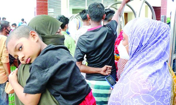 স্বজনদের ফিরে পেতে আর কত অপেক্ষা?