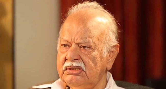সি আর দত্তের লাশে বিএনপির শ্রদ্ধা