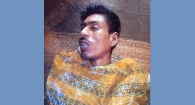 রুহিয়ায় স্ত্রীর ওড়না পেঁচিয়ে স্বামীর আত্মহত্যা