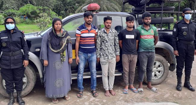 গাজীপুরে নারীসহ অপহরণকারী চক্রের ৫ সদস্য আটক
