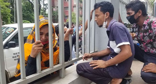 শুধুই কান্নার শব্দ শেখ হাসিনা বার্ণ ইনস্টিটিউটে