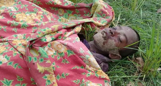 নবাবগঞ্জে মাদ্রাসা ছাত্রের লাশ উদ্ধার