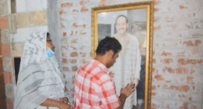 এরিককে নিয়ে রংপুর পল্লী নিবাসে বিদিশা