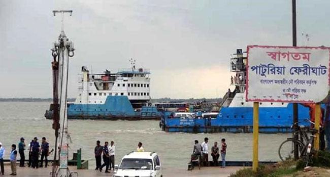 দৌলতদিয়া-পাটুরিয়া নৌপথে নাব্যতা সংকট, ঢিমেতালে চলছে পদ্মায় ড্রেজিং