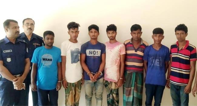 প্রেমিকাকে বিয়ে করতে না পারায় ৭ জনকে দিয়ে গণধর্ষণ করিয়ে প্রতিশোধ!