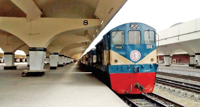রেল তুমি কার!
