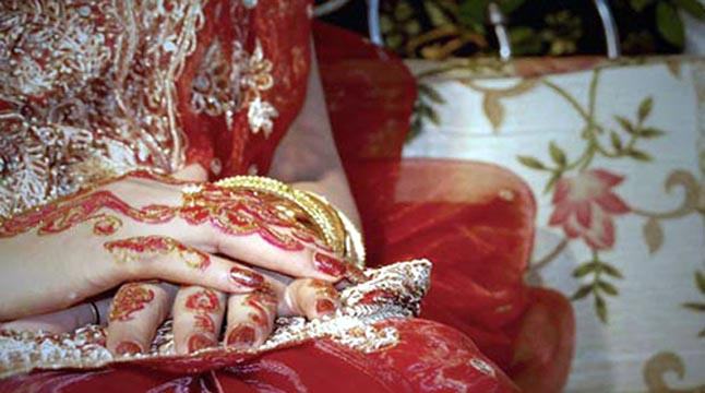 কিশোরী নববধূকে শ্বাসরোধে হত্যা, স্বামী গ্রেফতার