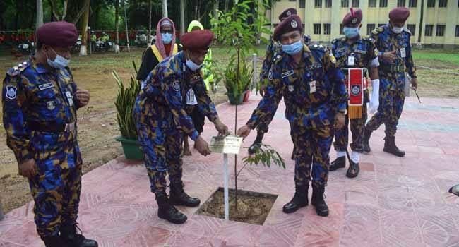 মাদক ও অস্ত্র উদ্ধারে এপিবিএন বগুড়ার সাফল্য