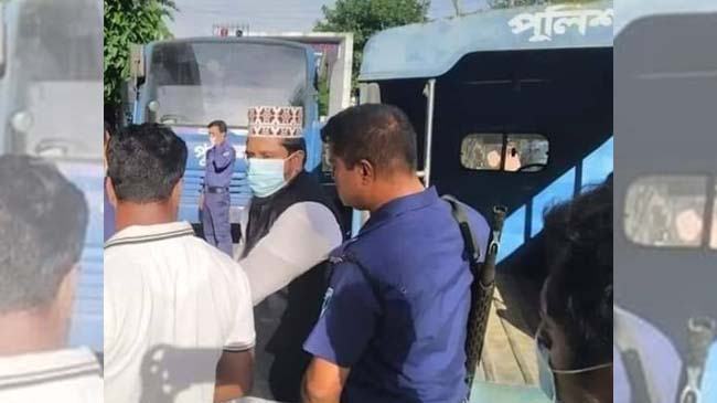 নারায়ণগঞ্জে ডিজিটাল নিরাপত্তা আইনের মামলায় মুফতি আলাউদ্দিন জিহাদী গ্রেফতার