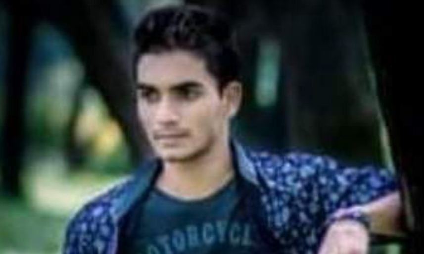 প্রেমের প্রস্তাবে রাজি না হওয়ায় কিশোরীকে ছুরিকাঘাতে হত্যা