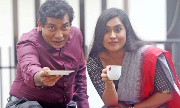 আমার কাছে মোশাররফ করিমই অভিনেতা : মম