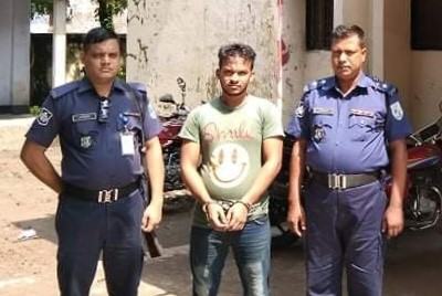 ধর্ষণের চেষ্টাকালে হাতেনাতে ধরা পড়ল ধর্ষক