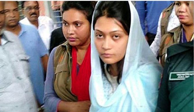 কারাগারে যেমন কাটল মিন্নির প্রথম দিন