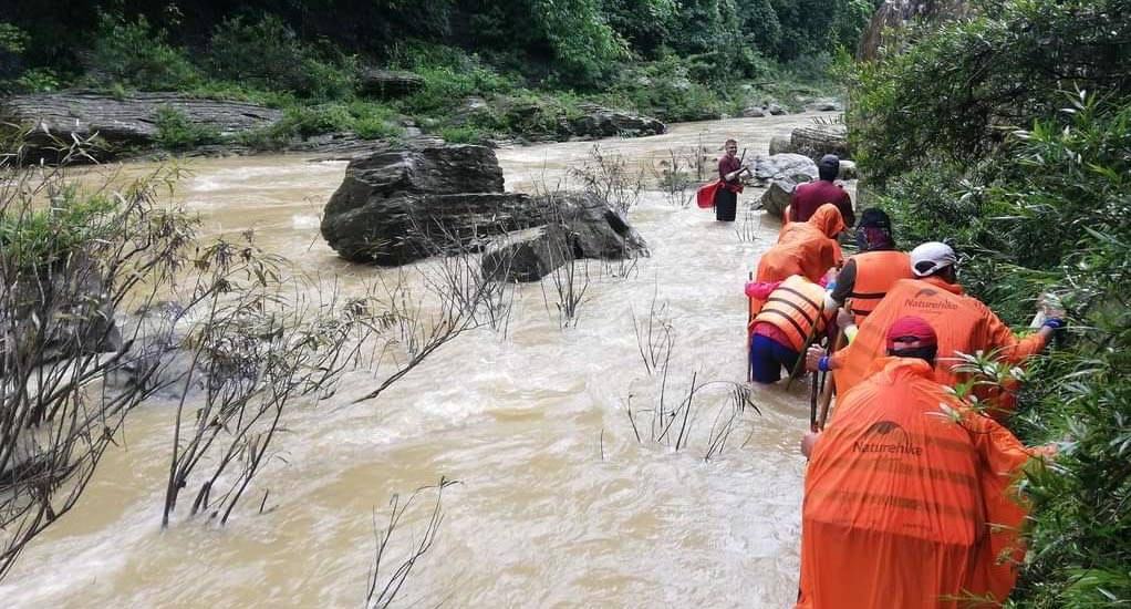 বান্দরবানের ঝর্ণায় পর্যটকদের যাতায়াত বন্ধের নির্দেশ