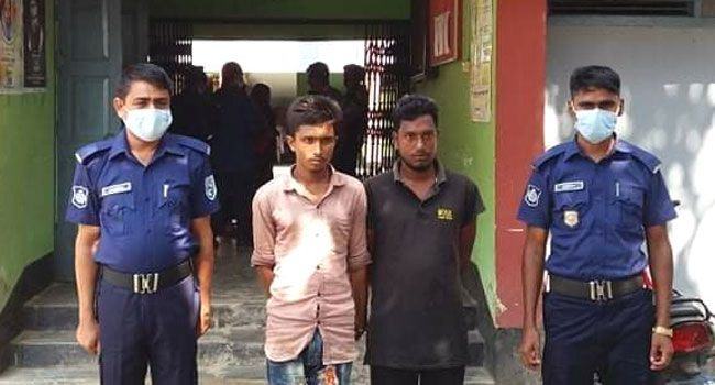 বিরামপুরে স্কুলছাত্রীকে ধর্ষণের দায়ে গ্রেফতার ২