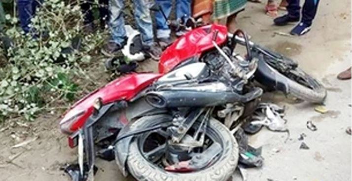 ট্রাকচাপায় ২ বোন নিহত