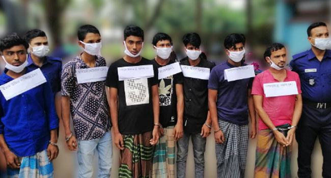 নোয়াখালীতে কিশোর গ্যাংয়ের সদস্যসহ আটক ৭