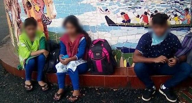 ভারতে পাচার হওয়া ৩ জনকে বিজিবির কাছে হস্তান্তর