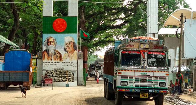 বেনাপোল দিয়ে ৪ দিন আমদানি-রফতানি বন্ধ