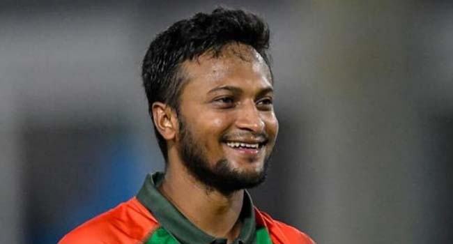 মাগুরায় সাকিবের জন্য আনন্দ-উল্লাস