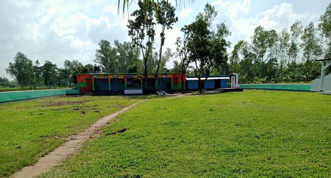 শেরপুরে ৩ মাসেও শুরু হয়নি ৫ বিদ্যালয়ের নতুন ভবনের নির্মাণ কাজ