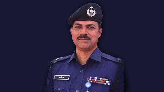 রিট নিষ্পত্তির আগেই ওসি প্রদীপকে পদোন্নতি দেয়ায় নোটিশ