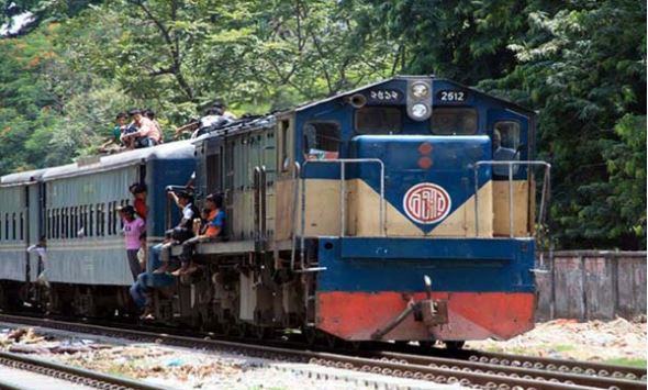 ২০ ঘণ্টা পর সিলেটের সাথে রেল যোগাযোগ স্বাভাবিক