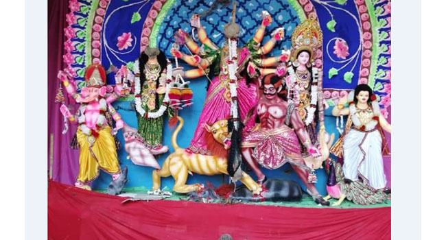 সিরাজদিখানে মন্দির ভাঙচুর