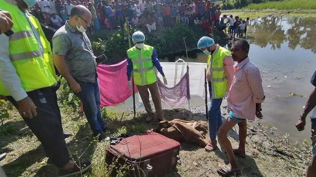 গৌরীপুরে ট্রলি ব্যাগে থেকে তরুণীর লাশ উদ্ধার