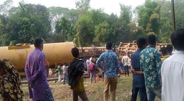 ১৩ ঘণ্টা পর সিলেটের ট্রেন চলাচল স্বাভাবিক