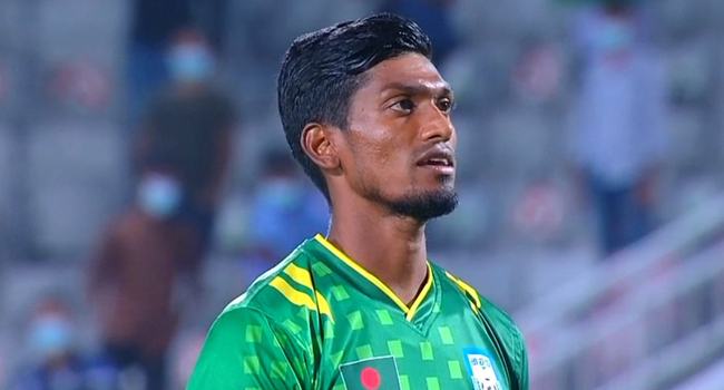 এবার ইনজুরিতে তপু বর্মন