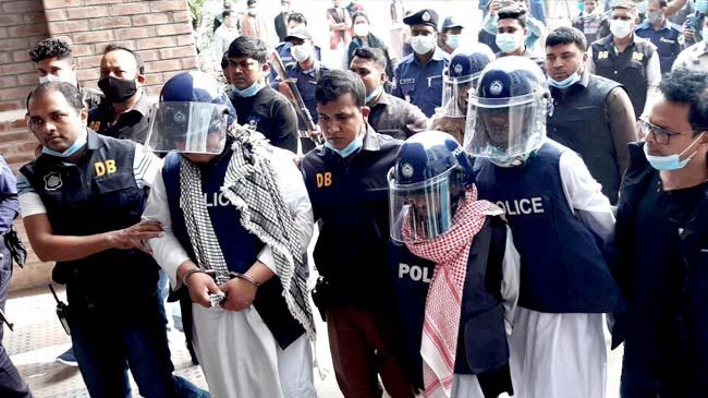 দুই ছাত্রের ৫ দিন, শিক্ষকদের ৪ দিন রিমান্ড মঞ্জুর