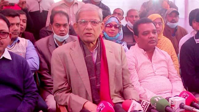 তারা মামলা দিয়ে ক্ষমতায় টিকে থাকতে চায় : মির্জা ফখরুল