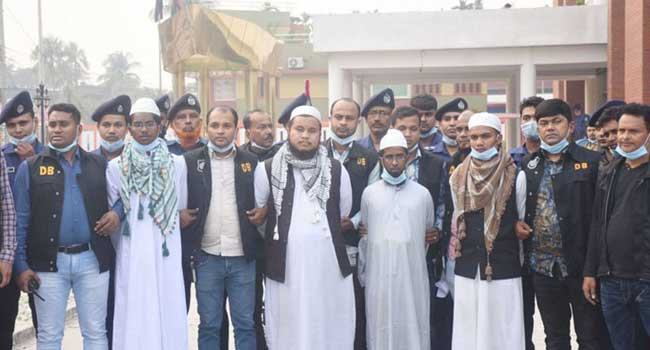 বঙ্গবন্ধুর ভাস্কর্য ভাঙচুর : স্বীকারোক্তিমূলক জবানবন্দী দিলেন দুই মাদরাসাশিক্ষক