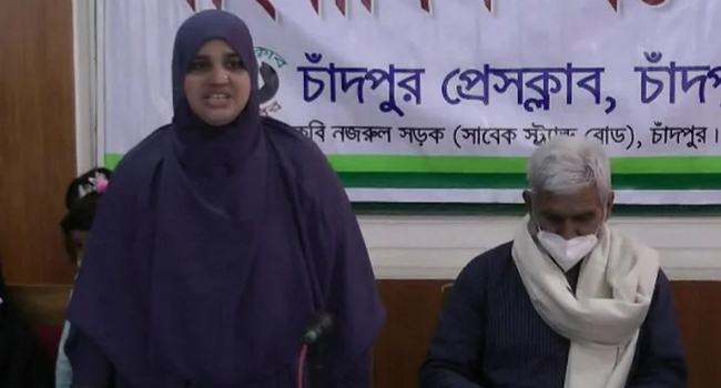 মেয়রের বিরুদ্ধে নির্যাতনের অভিযোগ এনে স্ত্রীর সংবাদ সম্মেলন