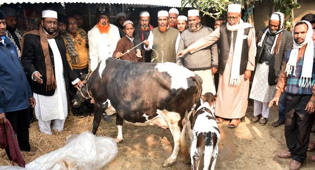 খুলনায় দুর্ঘটনায় নিহত দুই সহোদরের পরিবারের পাশে মিয়া গোলাম পরওয়ার