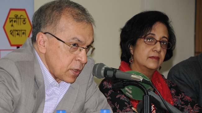 সুশাসনের ঘাটতি ও চ্যালেঞ্জ মোকাবেলায় টিআইবির ১২ দফা সুপারিশ