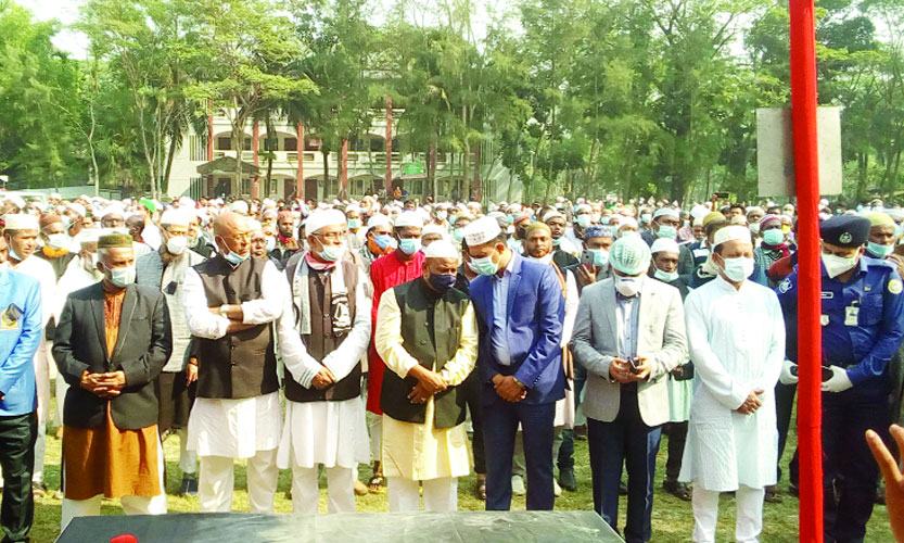 দশমিনায় সাবেক প্রতিমন্ত্রীর জানাজায় জনতার ঢল