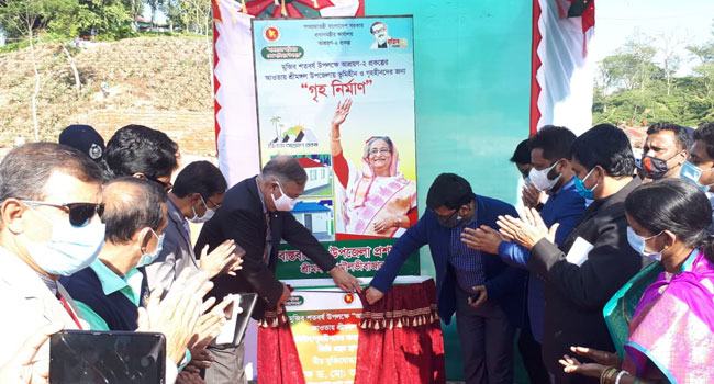 দেশে আর কেউ আশ্রয়হীন থাকবে না : আব্দুস শহিদ এমপি