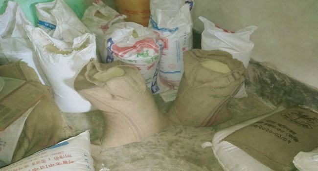 রাণীনগরে সাড়ে ৫ শ’ কেজি ভিজিডির চাল উদ্ধার