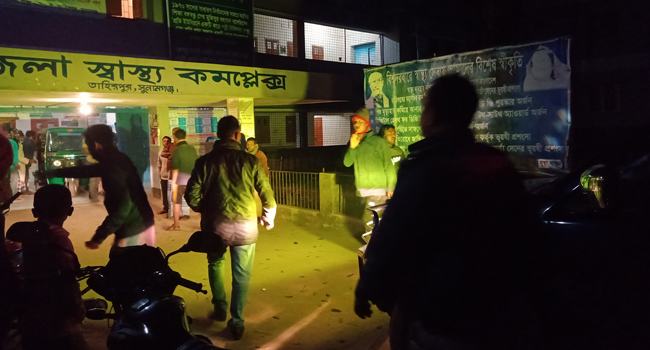 তাহিরপুরে ন্যাশনাল ডায়াগনস্টিক সেন্টারে যুবককে ছুরিকাঘাত