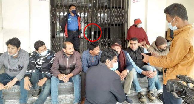 রাবি ভিসির বাসভবনের পর প্রশাসন ভবনে তালা দিল ছাত্রলীগ