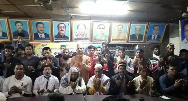 নুসরাত হত্যা : ফাঁসির দণ্ডপ্রাপ্ত আসামির জন্য দোয়া মাহফিল!