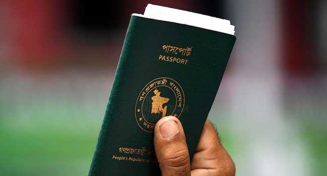চাপের মুখে অবস্থান বদলাবে ঢাকা?