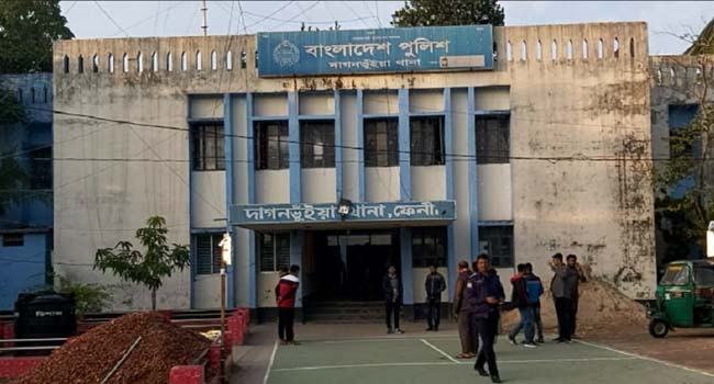 ভোটে জিতে দলীয়কর্মীকে মারধরের অভিযোগ কাউন্সিলরের বিরুদ্ধে