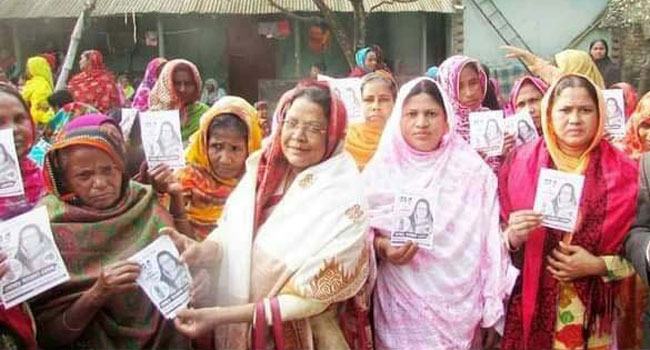 এক সতিনকে জেতাতে ভোটের মাঠে ২ সতিন