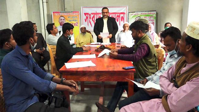 স্বতন্ত্র মেয়র প্রার্থীকে গৃহবন্দি করে রাখার অভিযোগ