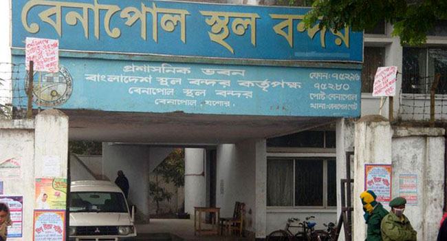 ভারতে প্রজাতন্ত্র দিবস উপলক্ষে বেনাপোল বন্দরে আমদানি-রফতানি বন্ধ