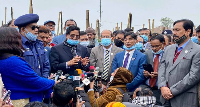 রফতানি ও শিল্পে ব্যবহার যোগ্য আলুর উৎপাদন বৃদ্ধিতে গুরুত্ব দেয়া হচ্ছে : কৃষিমন্ত্রী
